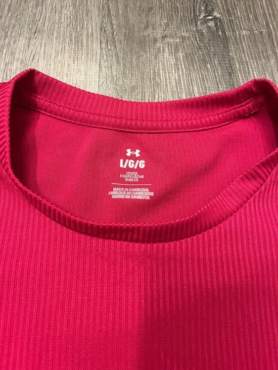 Women's Under Armour Tech Rib Hot Pink Crew Neck Tee- Size Large- Pre-owned - Picture 2 of 3